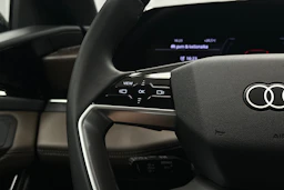 beige Audi A6 e-tron 2025 kuva 21.