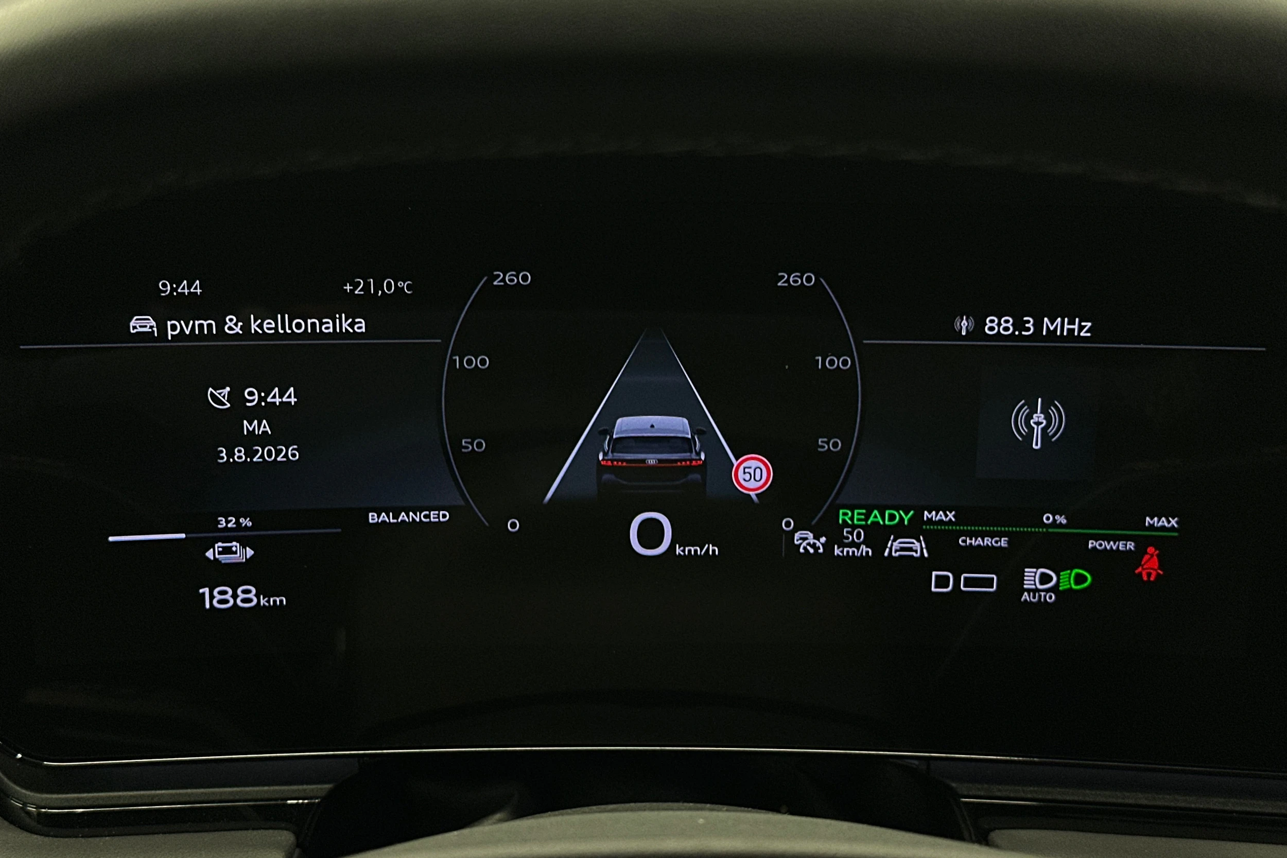musta Audi A6 e-tron 2025 kuva 13.