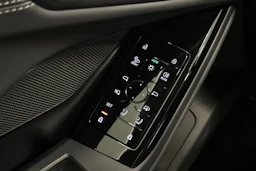 musta Audi A6 e-tron 2025 kuva 14.
