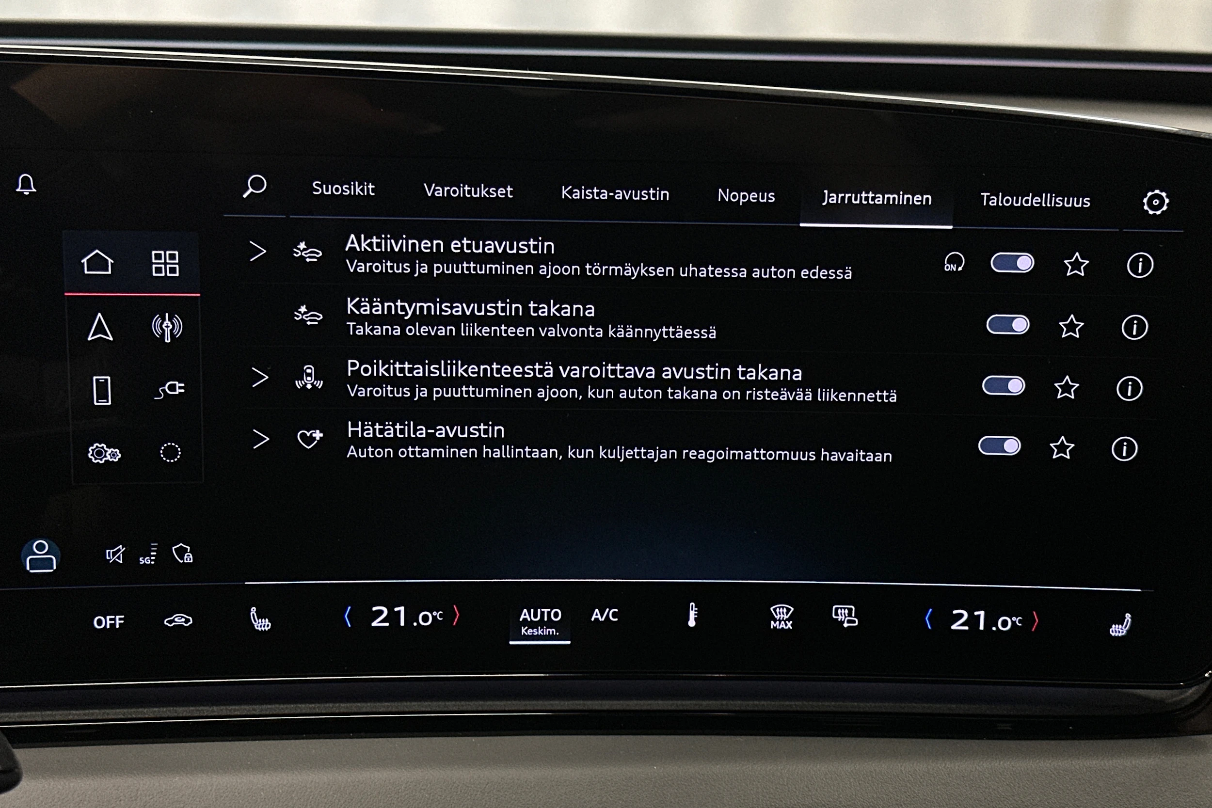 musta Audi A6 e-tron 2025 kuva 27.