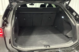 musta Audi A6 e-tron 2025 kuva 36.