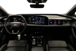 harmaa Audi A6 e-tron 2025 kuva 7.