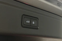 harmaa Audi A6 e-tron 2025 kuva 12.