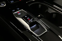 harmaa Audi A6 e-tron 2025 kuva 33.