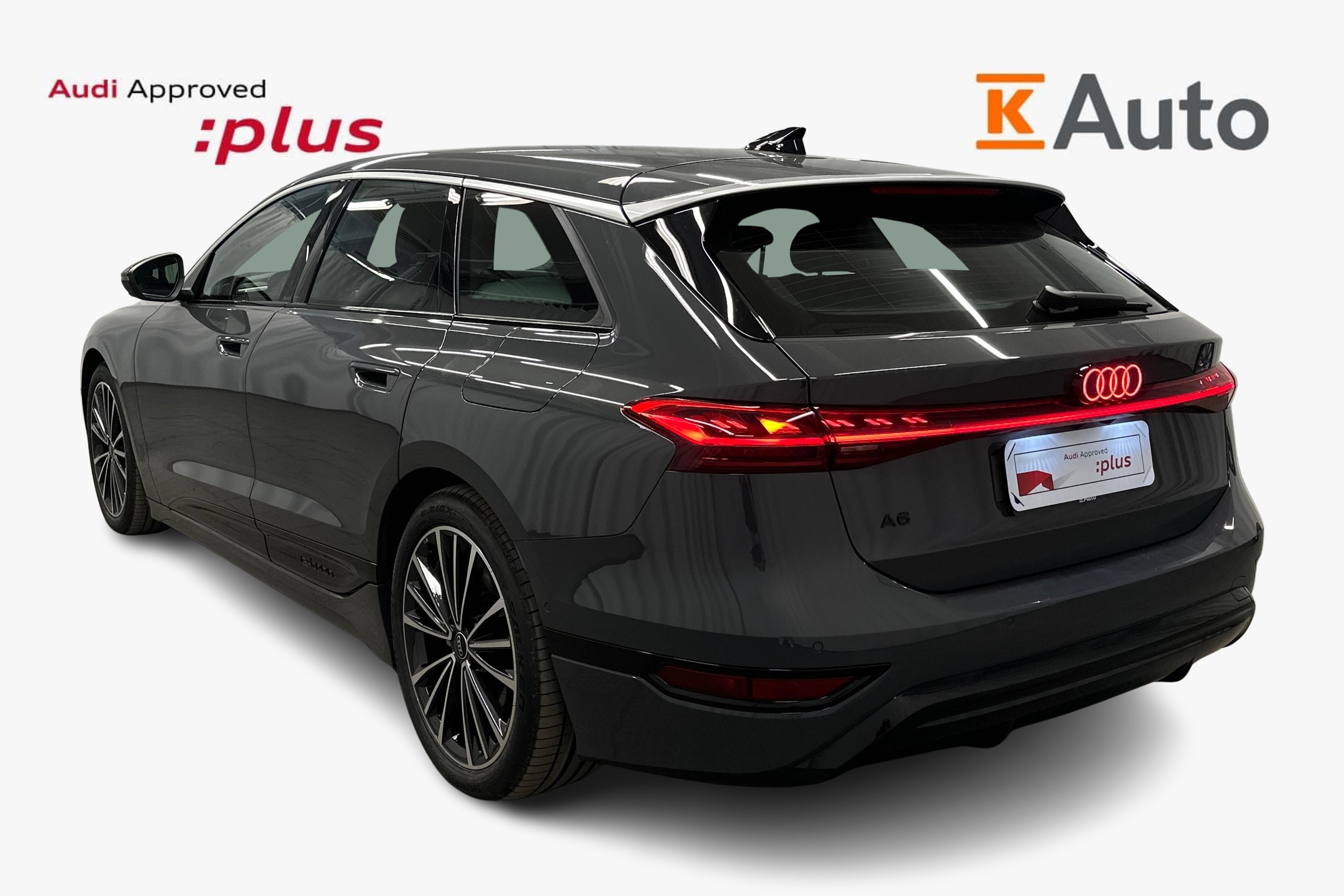 Audi A6 e-tron Avant S Line 2025, photo 2/44