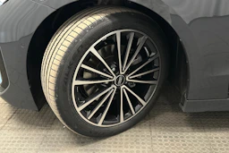 harmaa Audi A6 e-tron 2025 kuva 10.