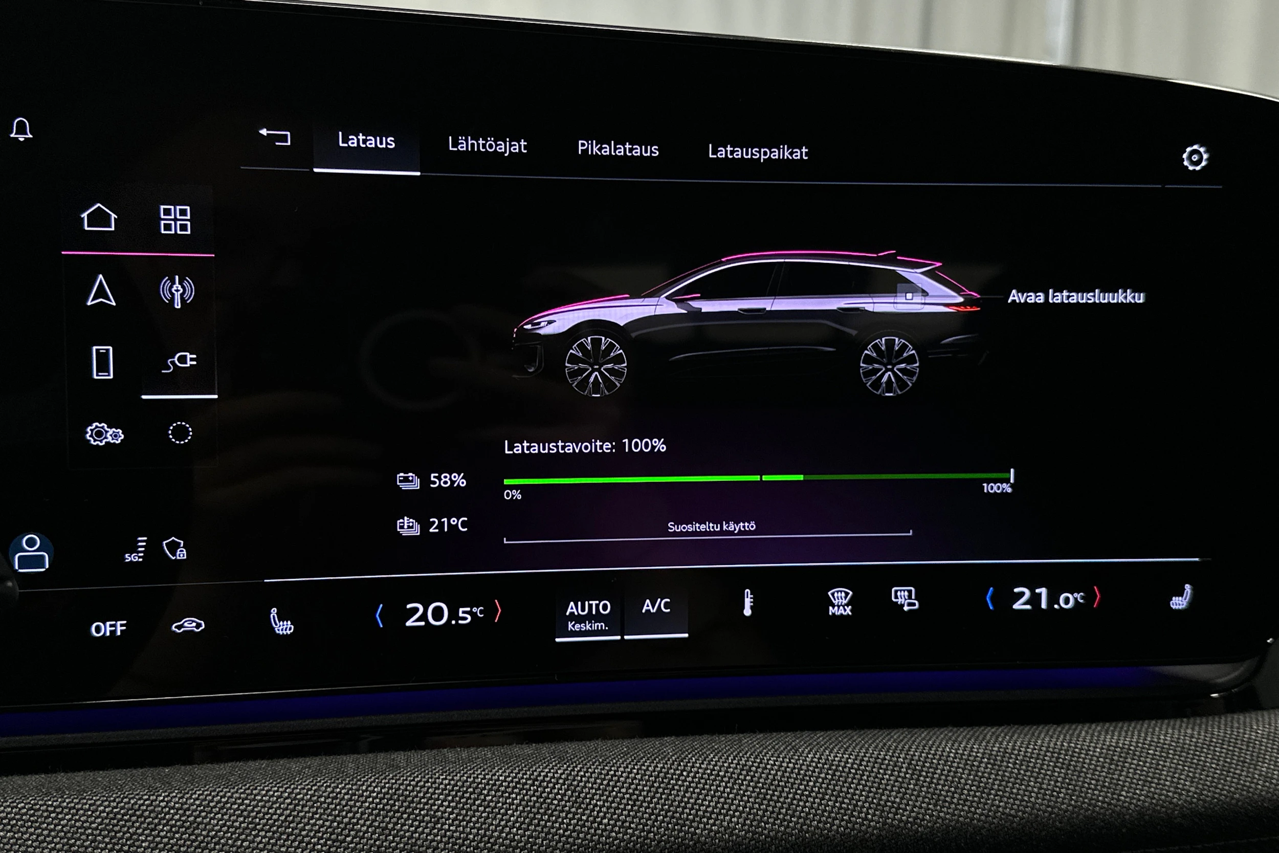 harmaa Audi A6 e-tron 2025 kuva 27.