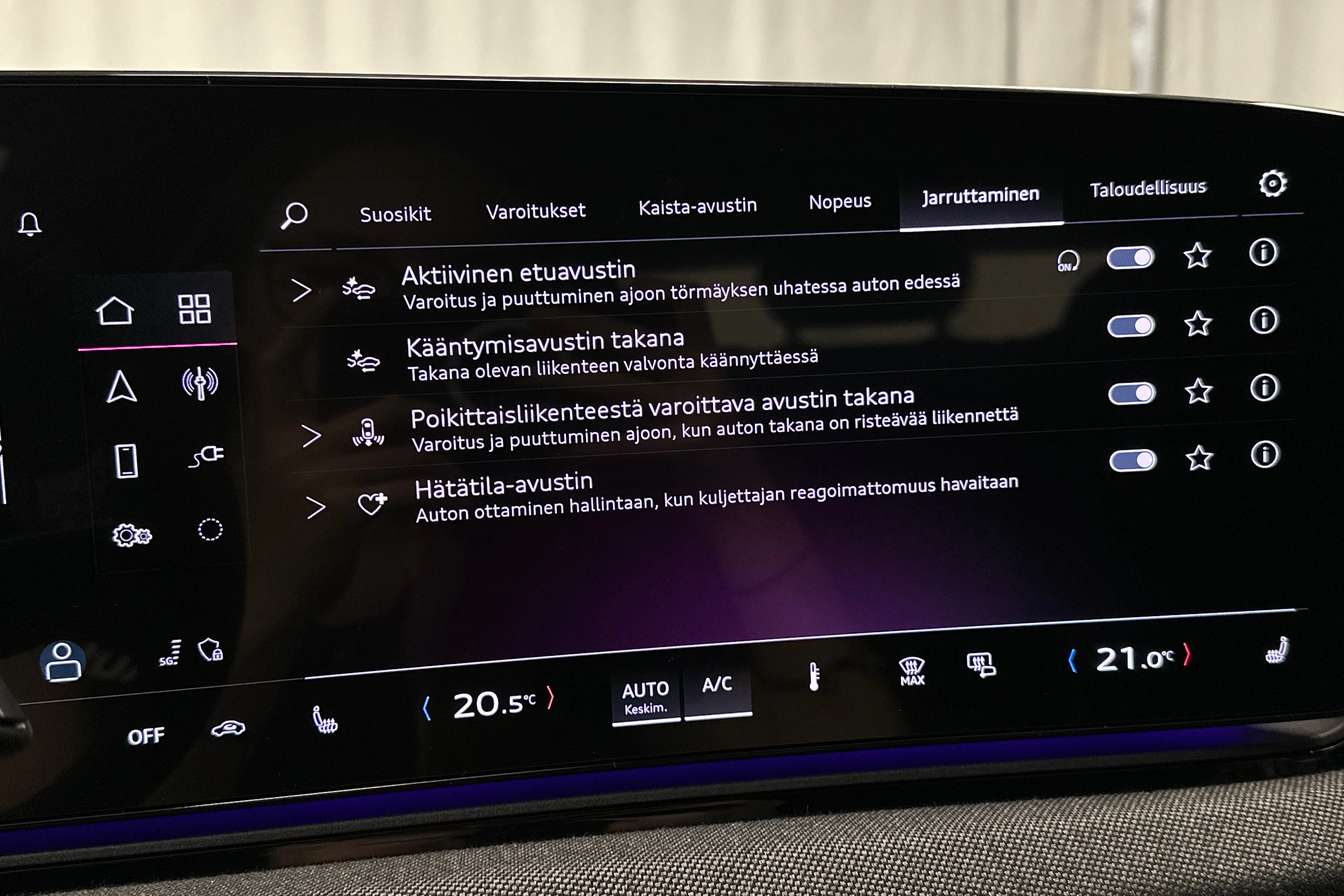 harmaa Audi A6 e-tron 2025 kuva 31.
