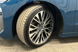 sininen Audi A6 e-tron 2025 kuva 10.