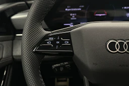 sininen Audi A6 e-tron 2025 kuva 12.