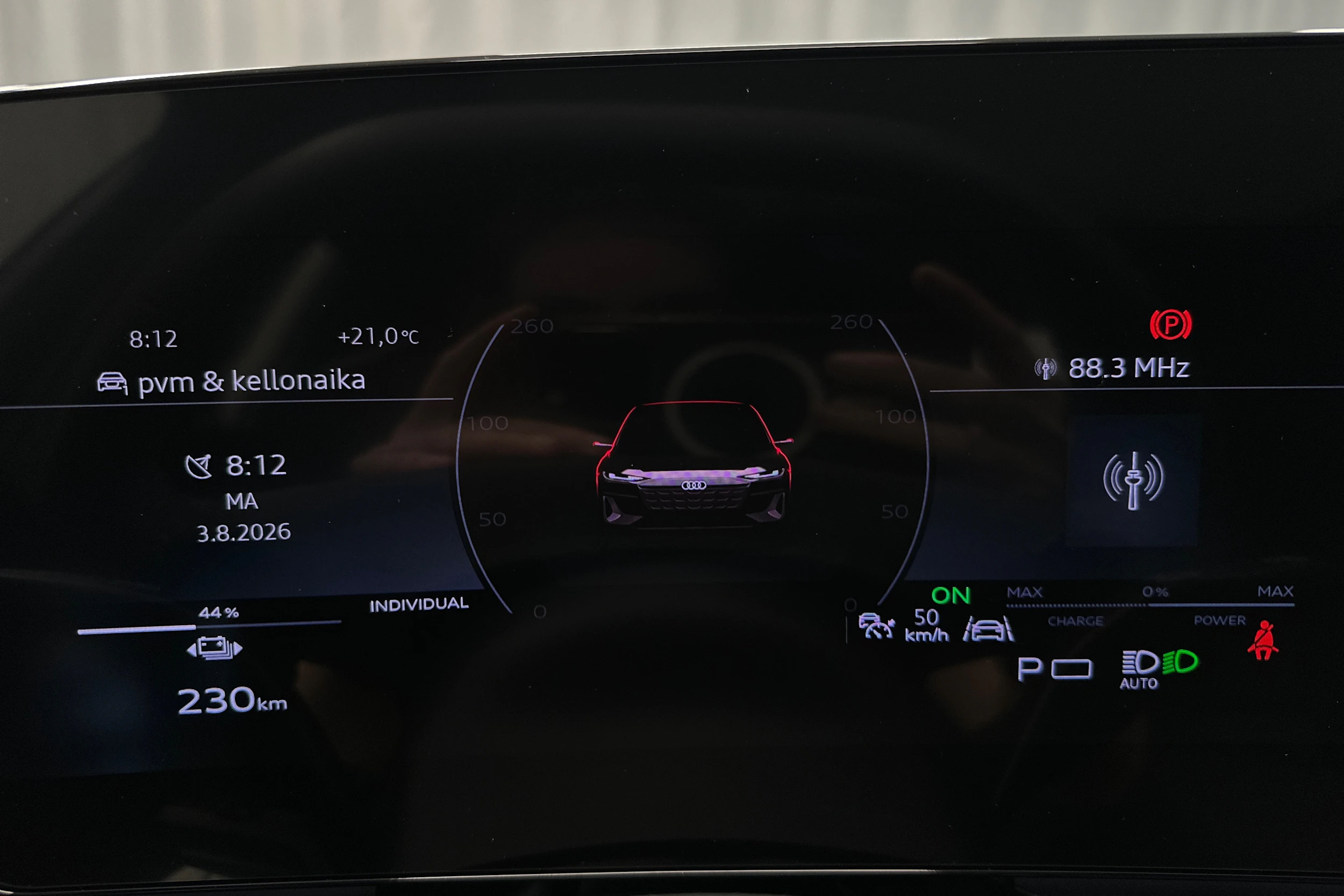 sininen Audi A6 e-tron 2025 kuva 14.