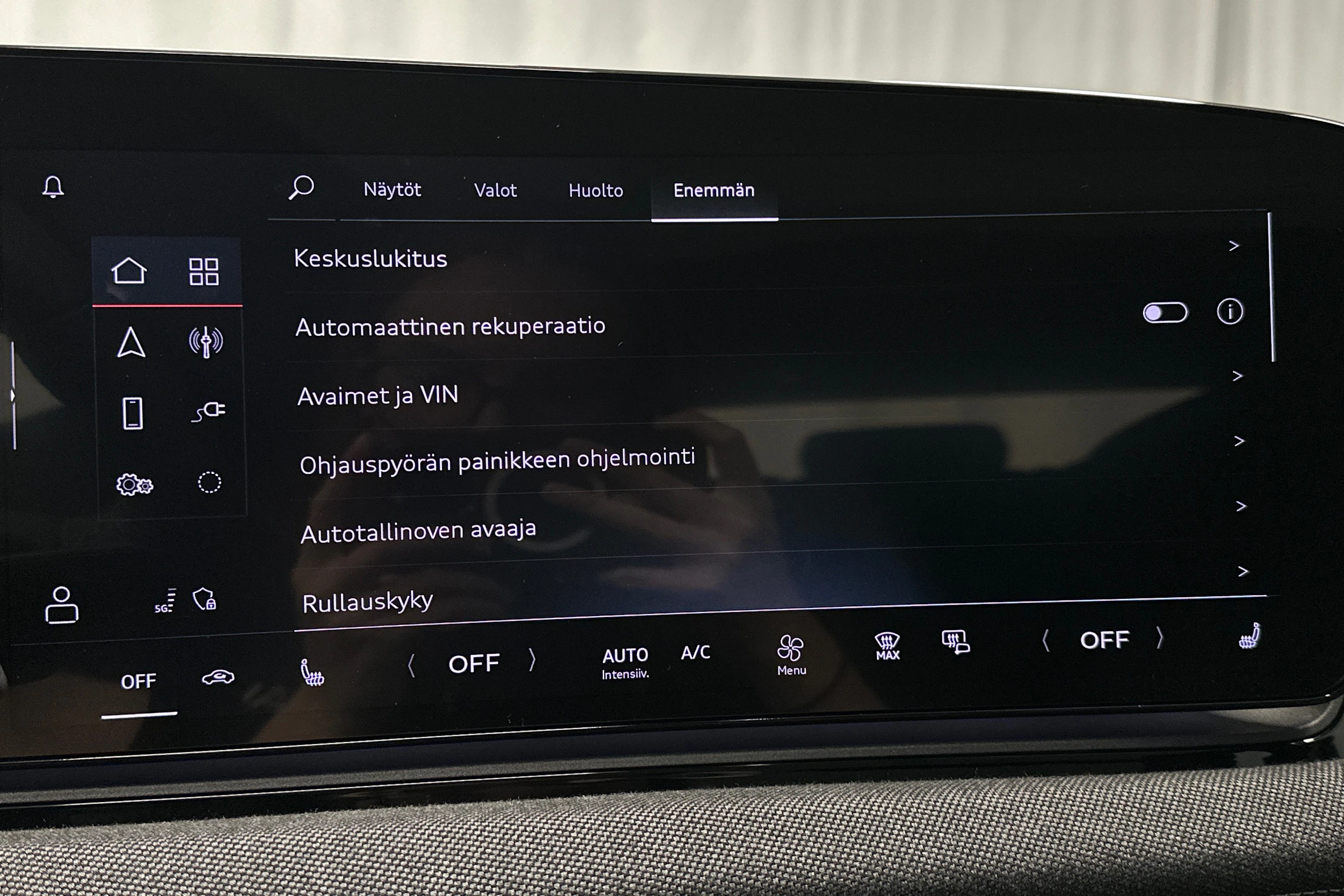 sininen Audi A6 e-tron 2025 kuva 23.