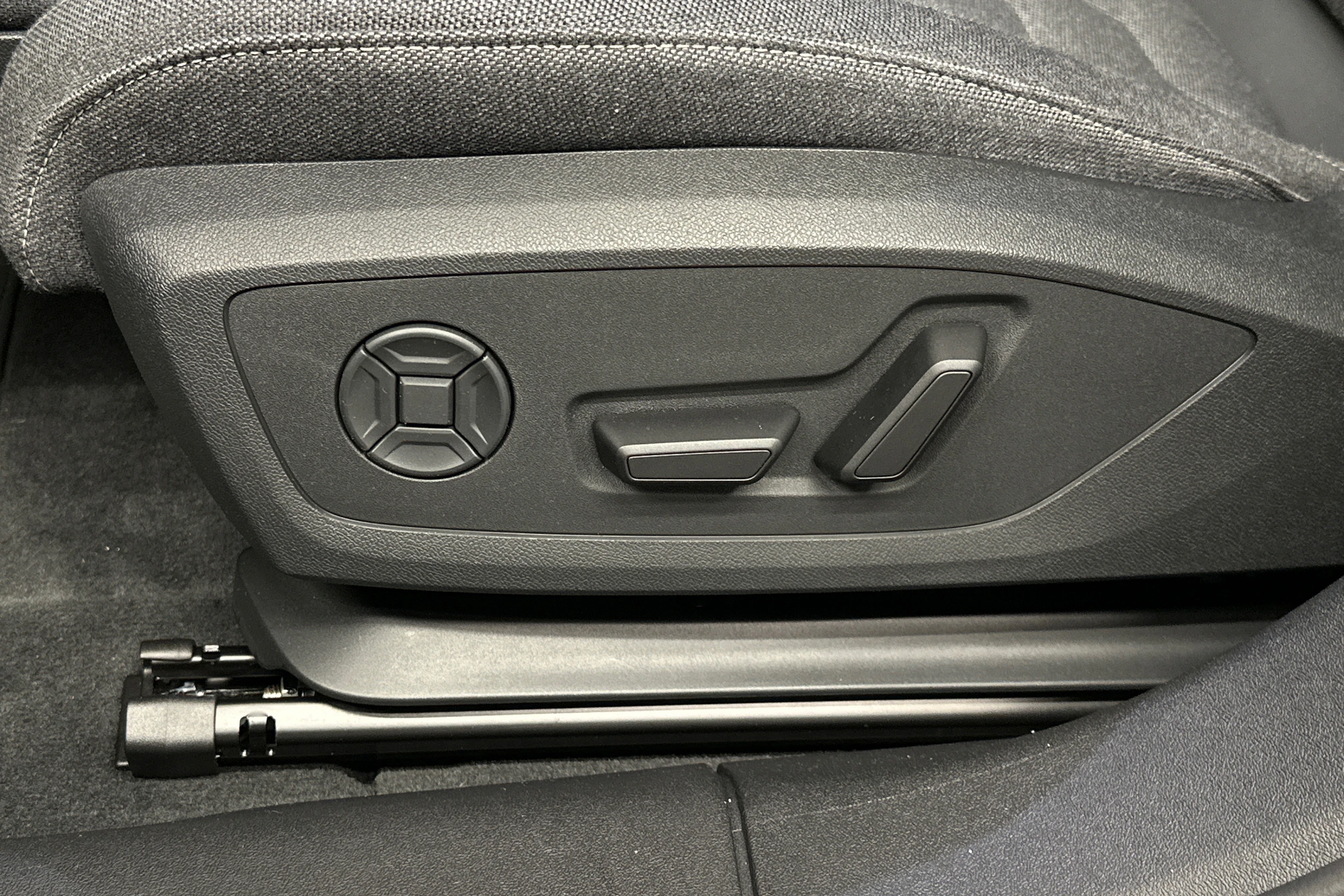 sininen Audi A6 e-tron 2025 kuva 37.