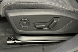 sininen Audi A6 e-tron 2025 kuva 37.