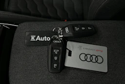 sininen Audi A6 e-tron 2025 kuva 43.