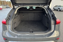 harmaa Audi A6 e-tron 2025 kuva 13.