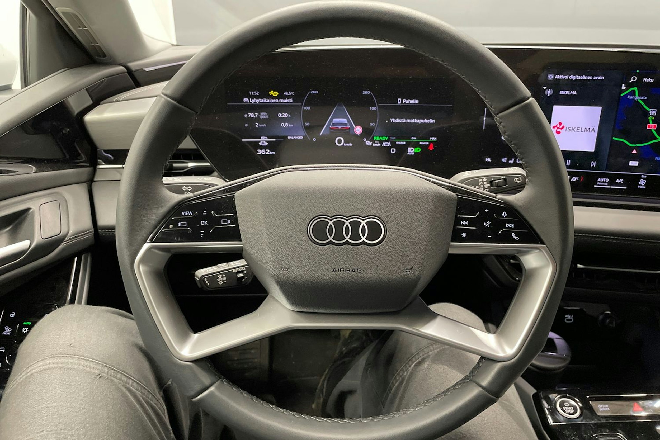 valkoinen Audi A6 e-tron 2025 kuva 14.