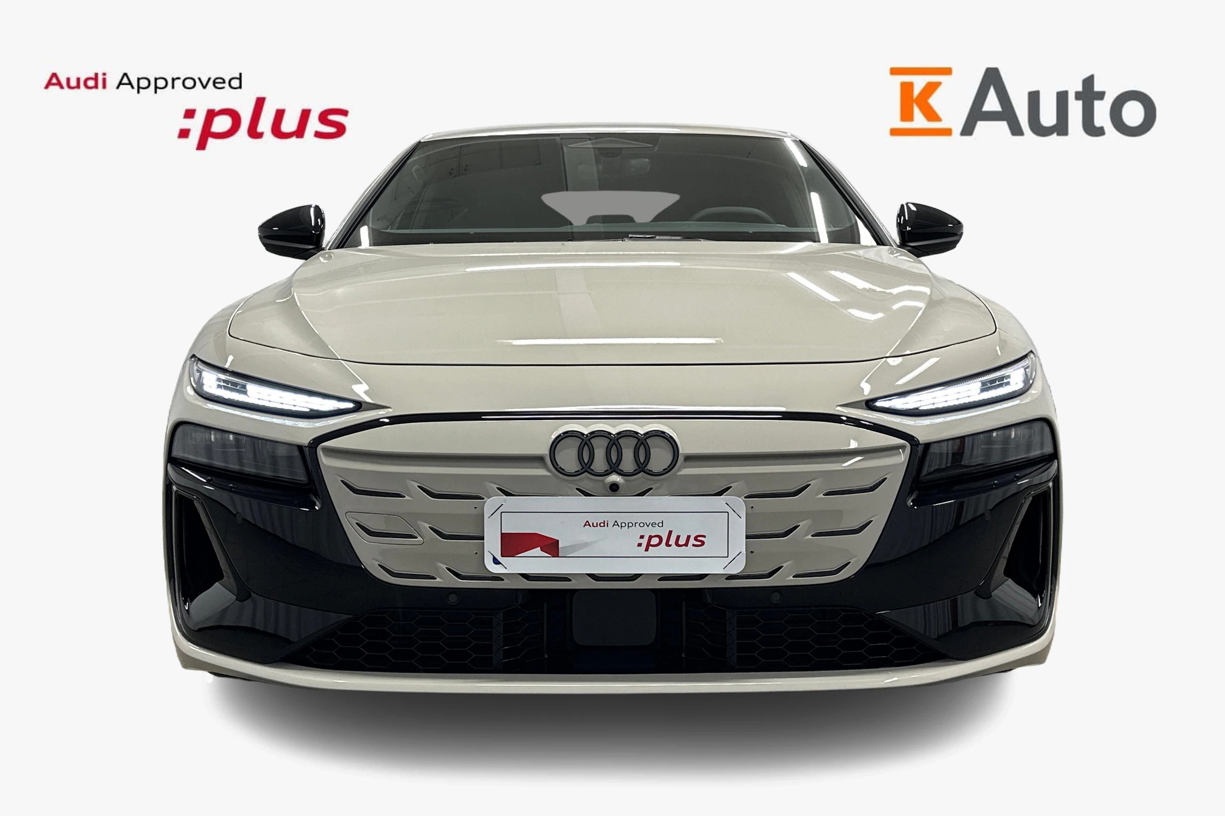 beige Audi A6 e-tron 2025 kuva 4.