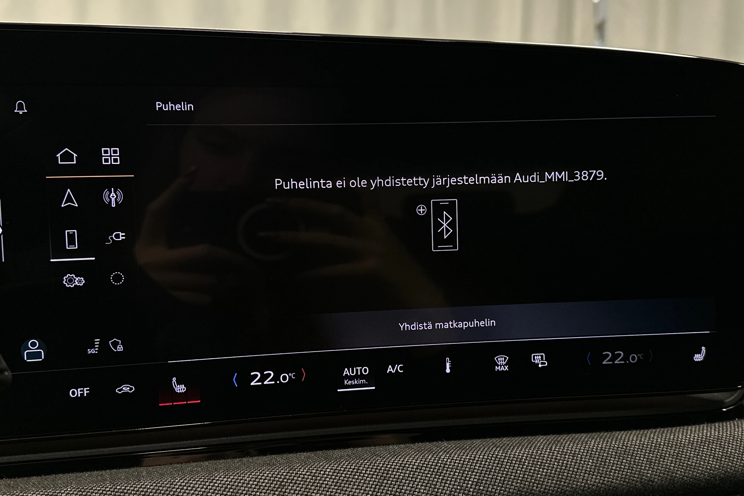 beige Audi A6 e-tron 2025 kuva 20.