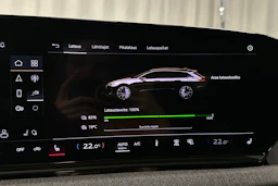 beige Audi A6 e-tron 2025 kuva 24.