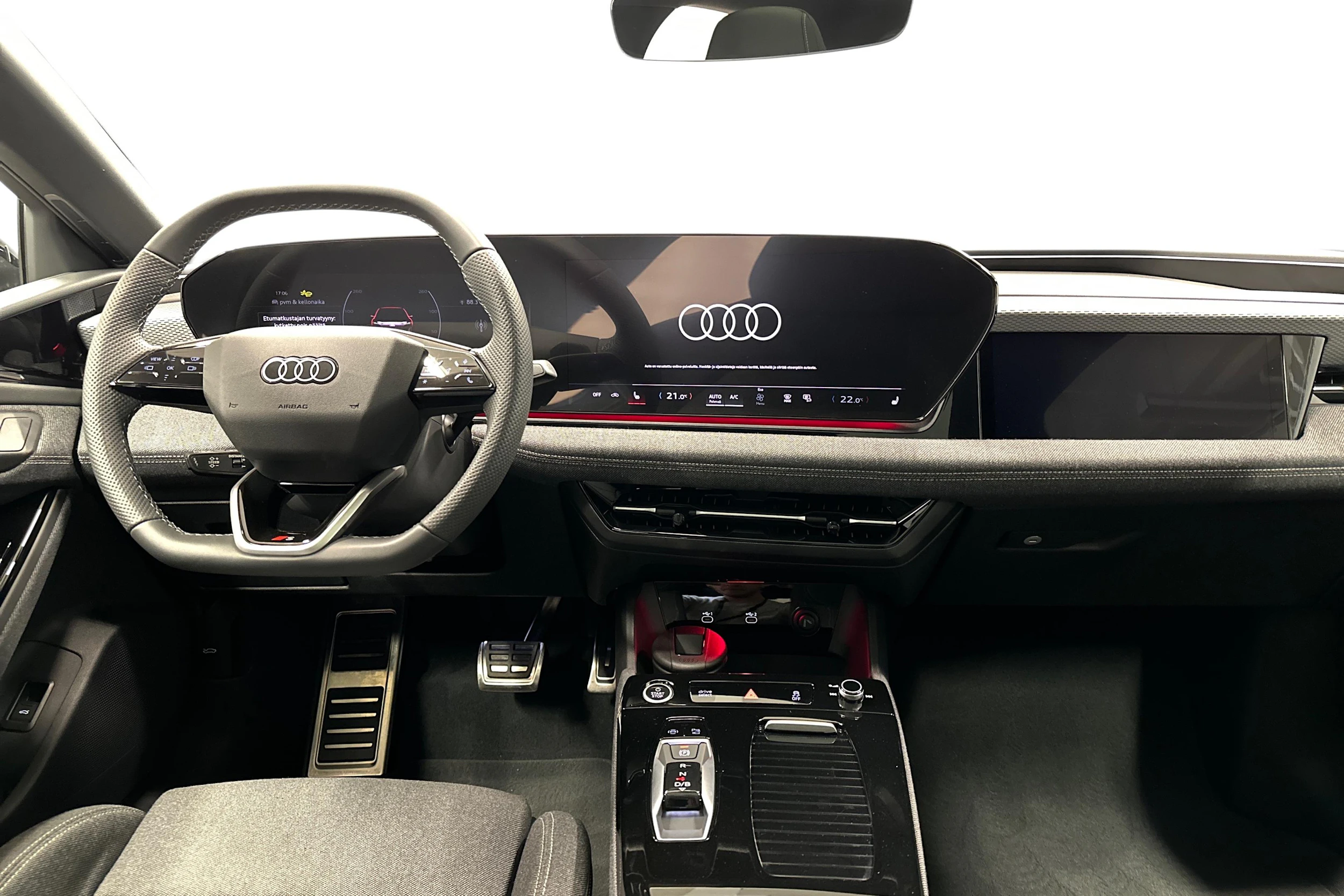 keltainen Audi A6 e-tron 2025 kuva 7.