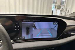 keltainen Audi A6 e-tron 2025 kuva 16.