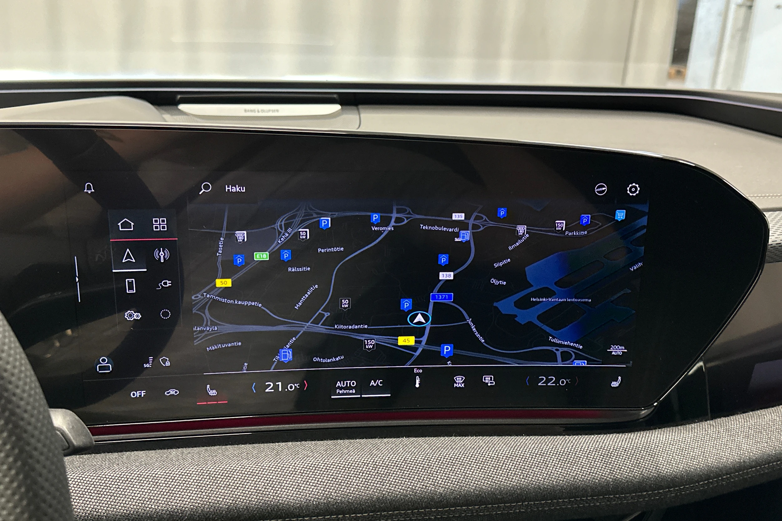 keltainen Audi A6 e-tron 2025 kuva 19.