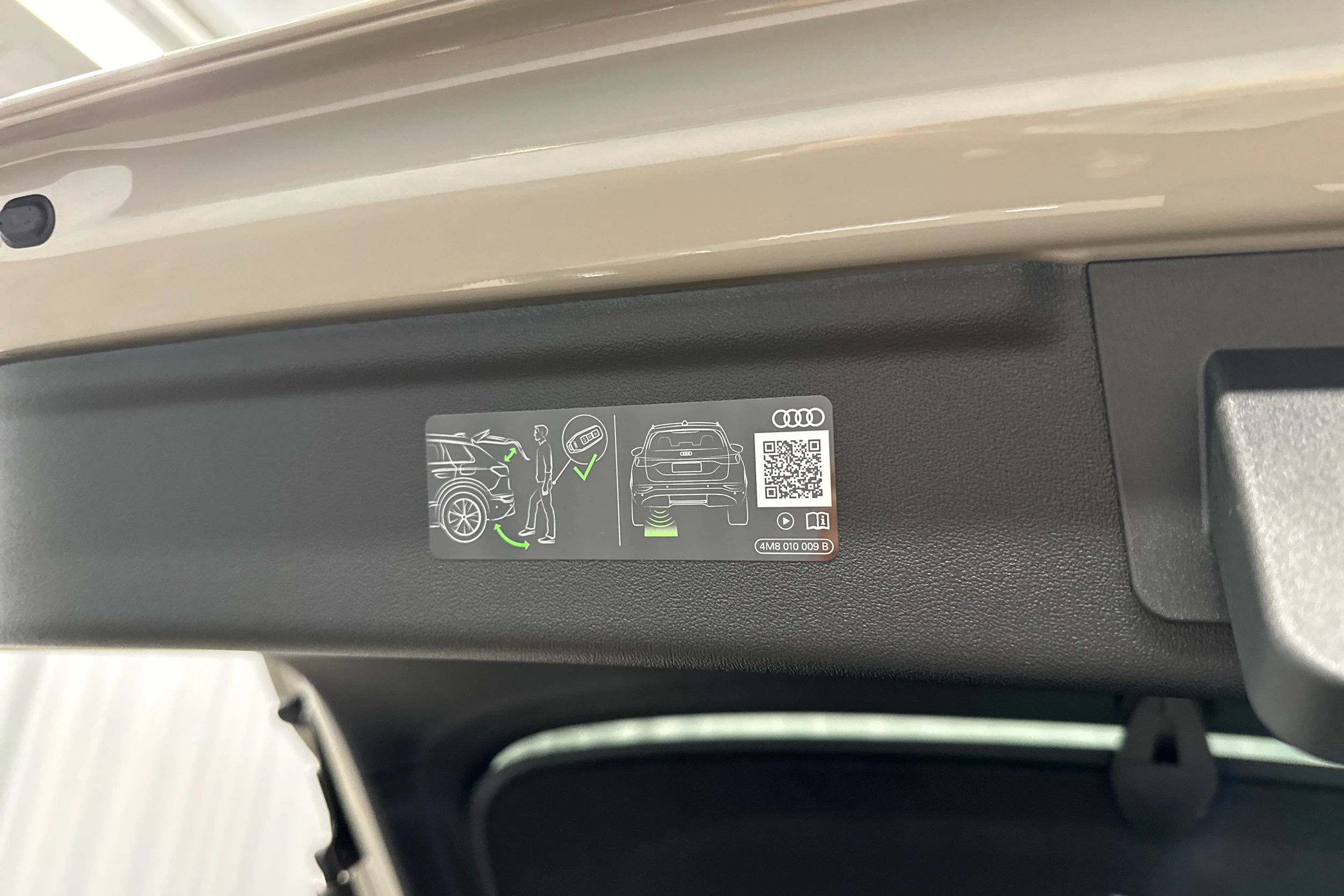 keltainen Audi A6 e-tron 2025 kuva 29.