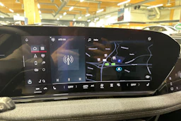 valkoinen Audi A6 e-tron 2025 kuva 6.