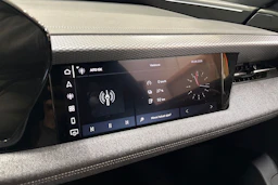 valkoinen Audi A6 e-tron 2025 kuva 7.