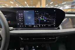 valkoinen Audi A6 e-tron 2025 kuva 21.