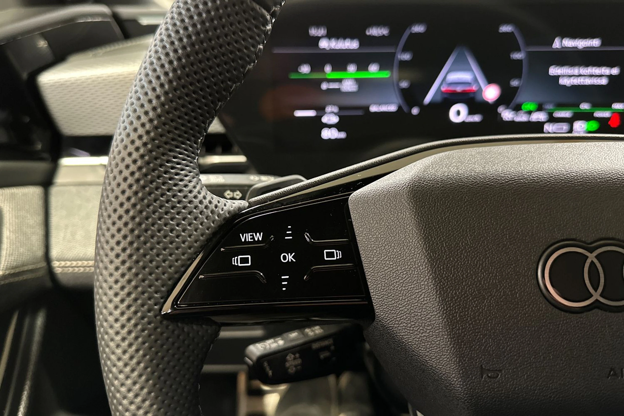 valkoinen Audi A6 e-tron 2025 kuva 27.