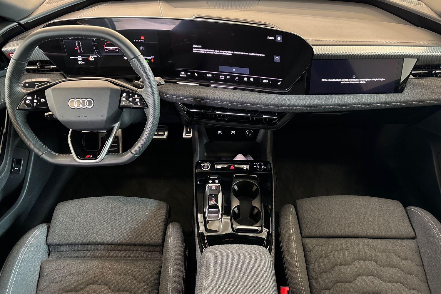 Audi A6 e-tron Avant S line I Audi 2025, photo 7/26