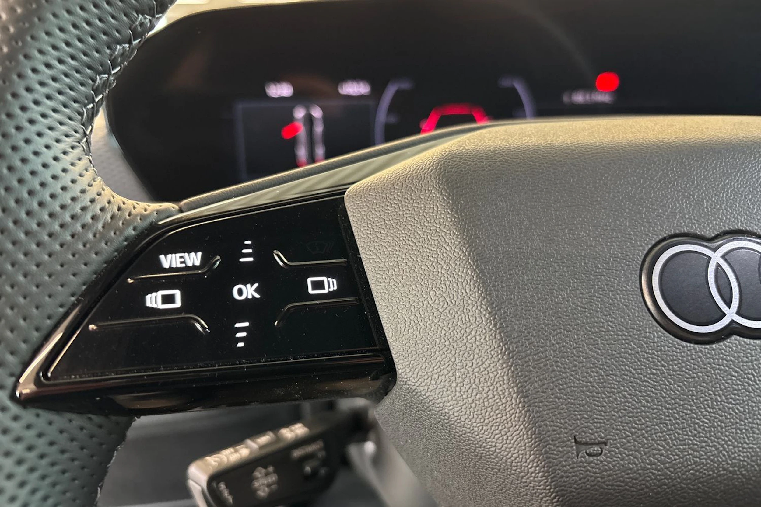 harmaa Audi A6 e-tron 2025 kuva 15.