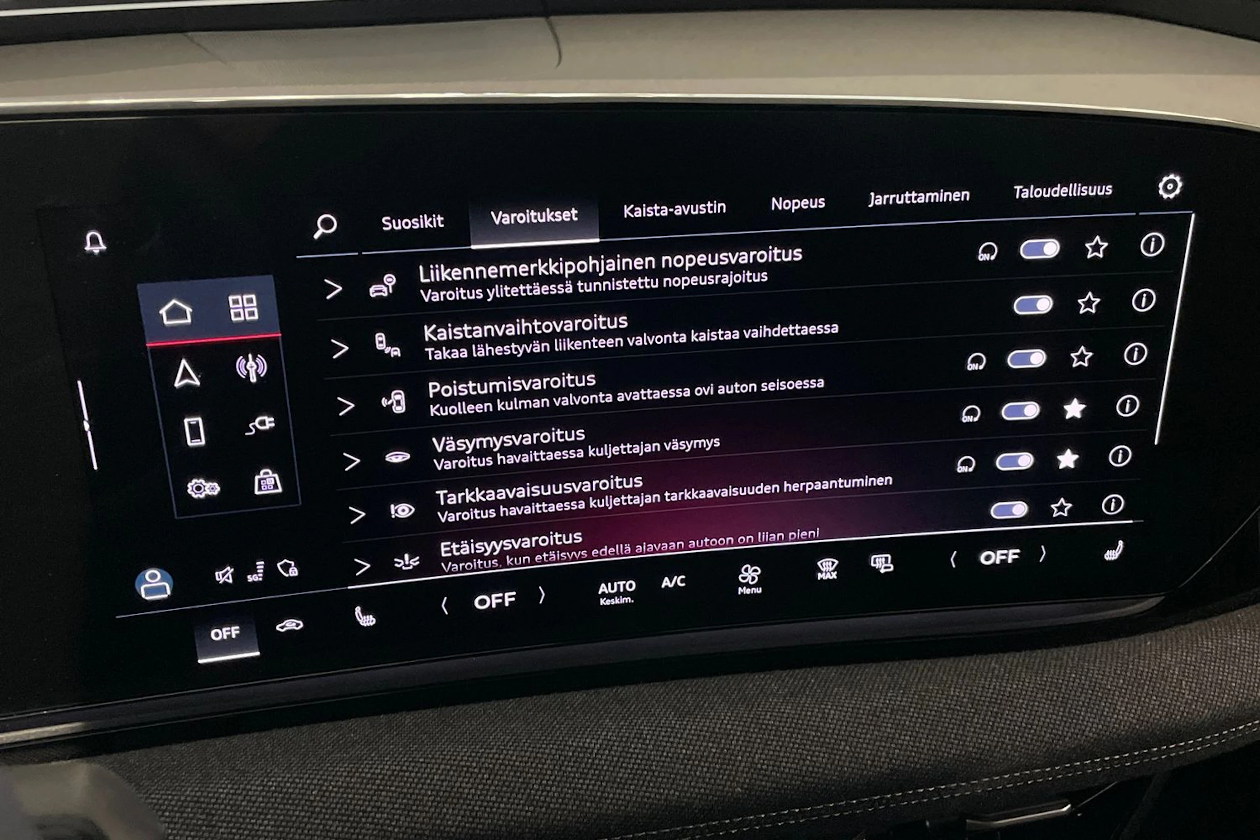 harmaa Audi A6 e-tron 2025 kuva 17.