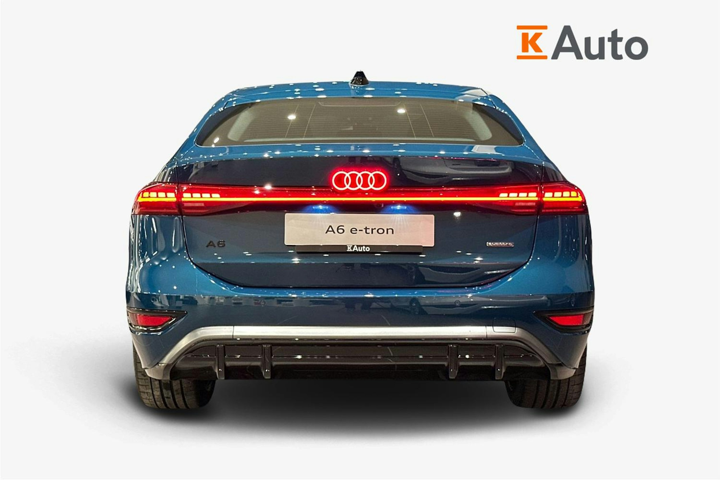 sininen Audi A6 e-tron 2025 kuva 3.