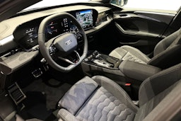 sininen Audi A6 e-tron 2025 kuva 6.