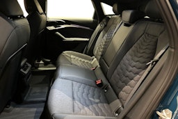 sininen Audi A6 e-tron 2025 kuva 8.