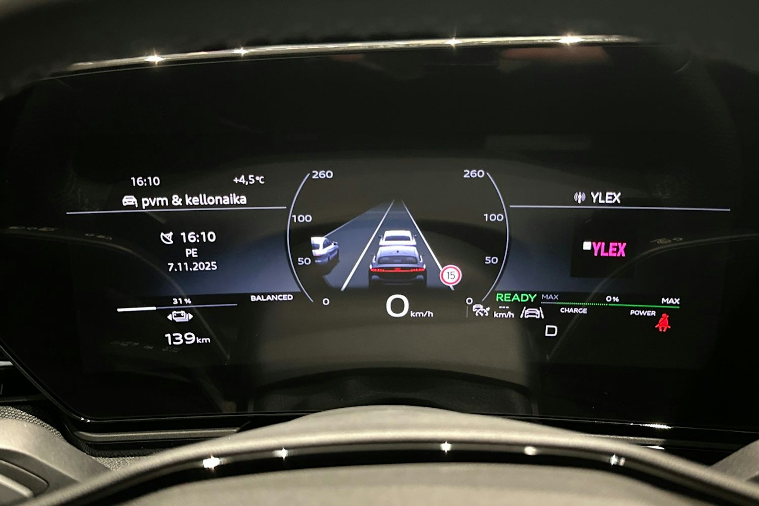 sininen Audi A6 e-tron 2025 kuva 20.