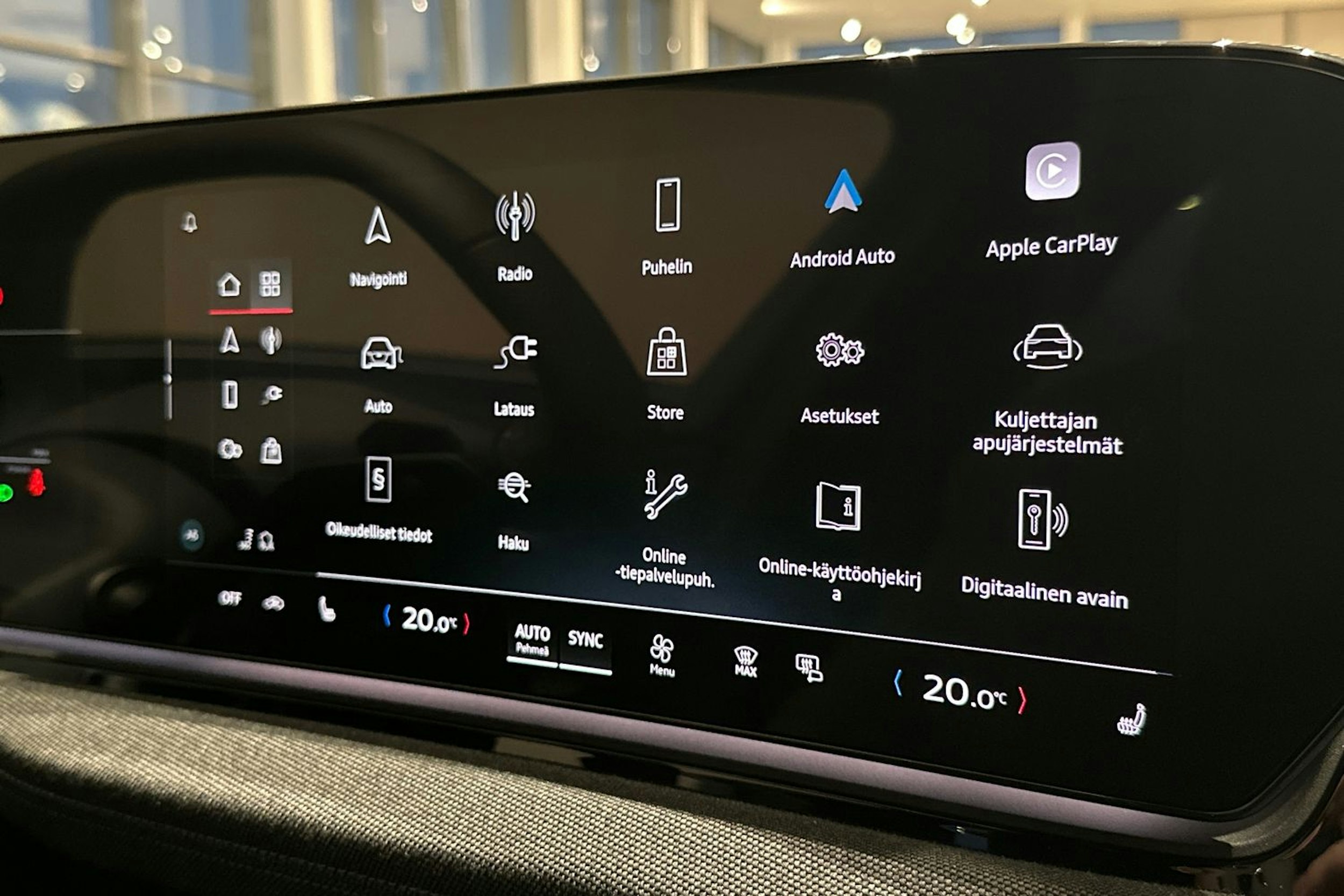 sininen Audi A6 e-tron 2025 kuva 22.