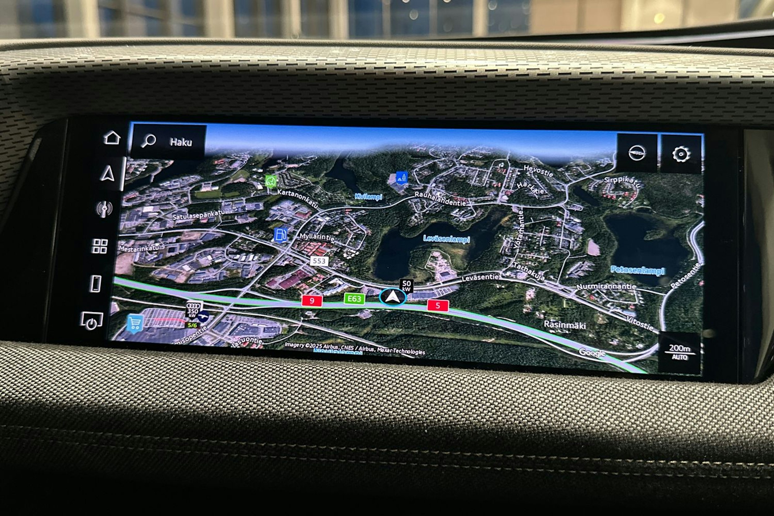 sininen Audi A6 e-tron 2025 kuva 23.