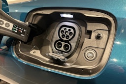 sininen Audi A6 e-tron 2025 kuva 24.