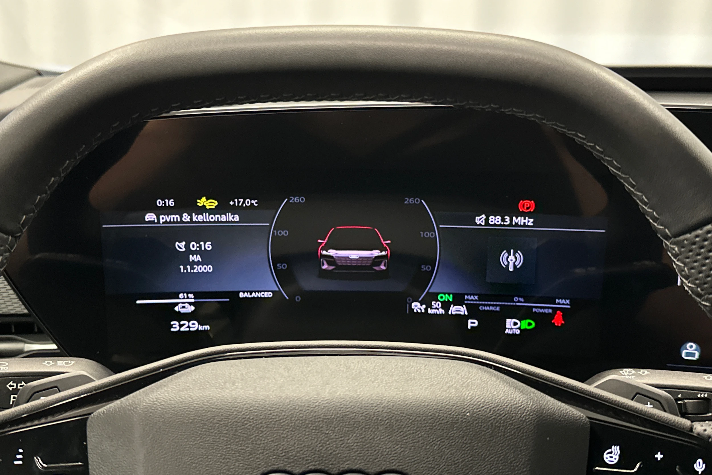harmaa Audi A6 e-tron 2025 kuva 14.