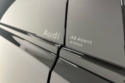 mythos musta Audi A6 e-tron 2025 kuva 21.