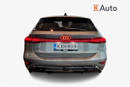 Harmaa Audi A6 e-tron 2025 kuva 3.