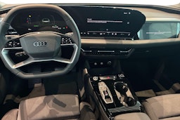 Harmaa Audi A6 e-tron 2025 kuva 7.