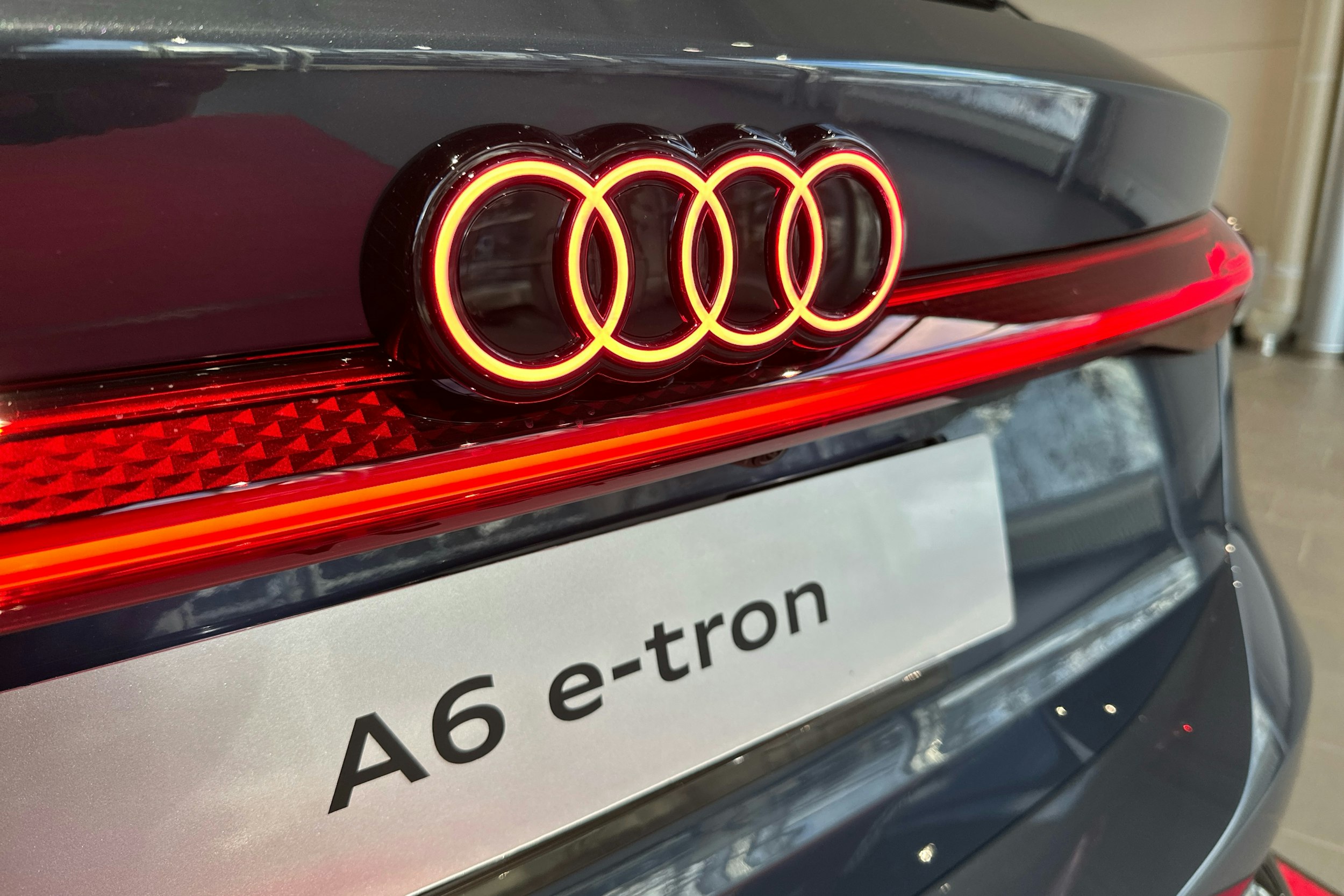 sininen Audi A6 e-tron 2025 kuva 36.