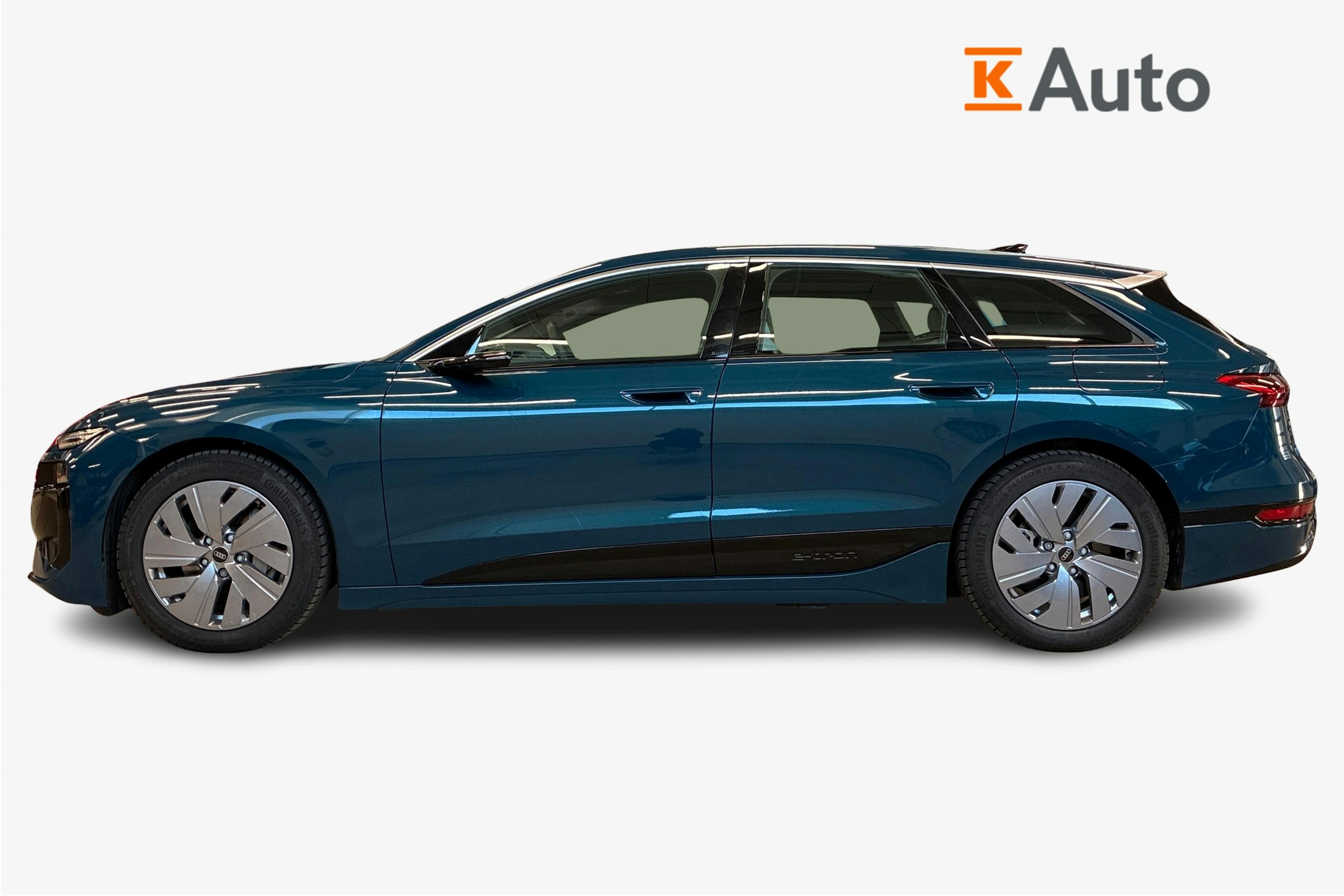 sininen Audi A6 e-tron 2025 kuva 5.