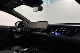 Harmaa Audi A6 e-tron 2025 kuva 13.