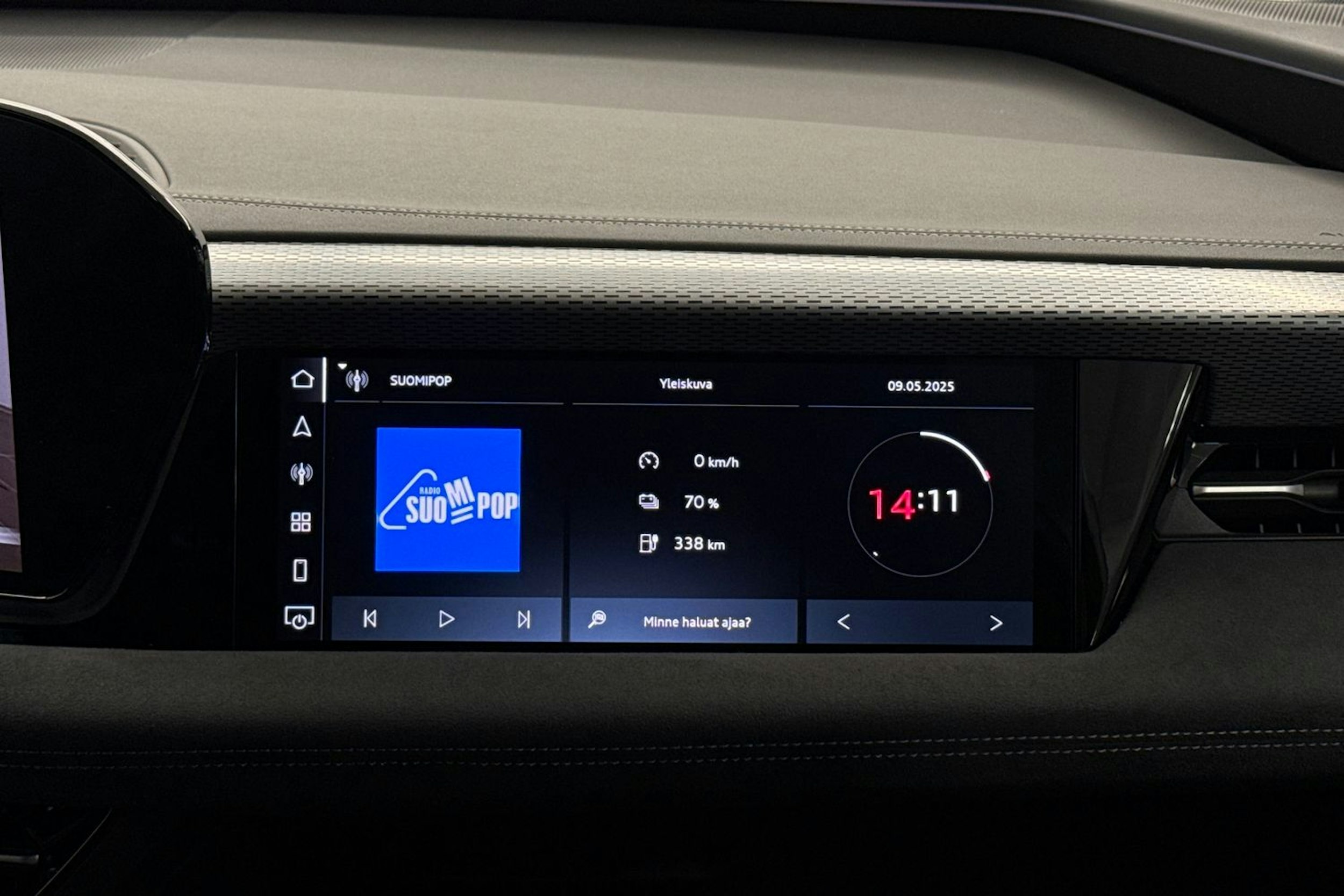 Harmaa Audi A6 e-tron 2025 kuva 22.